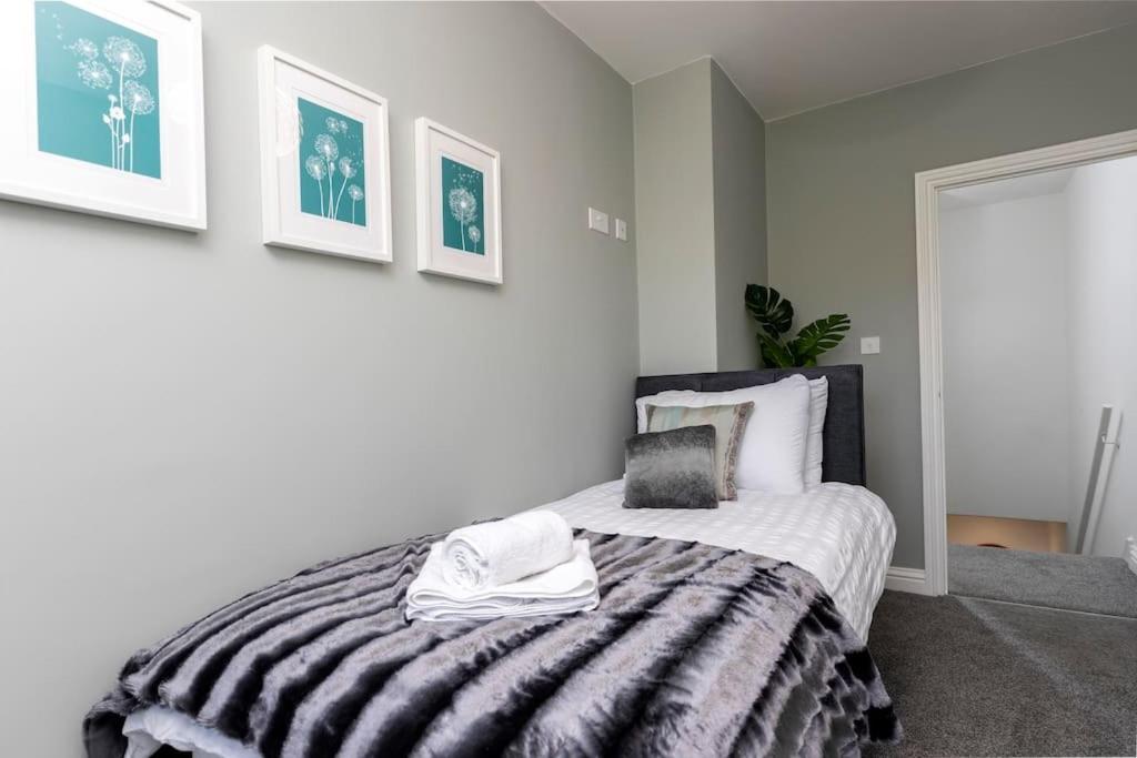 Auckland View - A Comfy & Spacious 4Bed With Views Coundon Екстер'єр фото